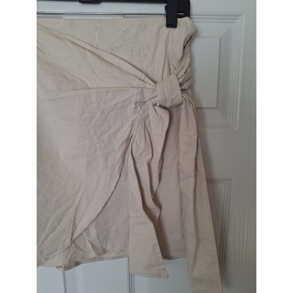 Express Linen Blend Wrap Skirt Size Large Beige Natural Color Side Zip Coastal - Picture 4 of 5